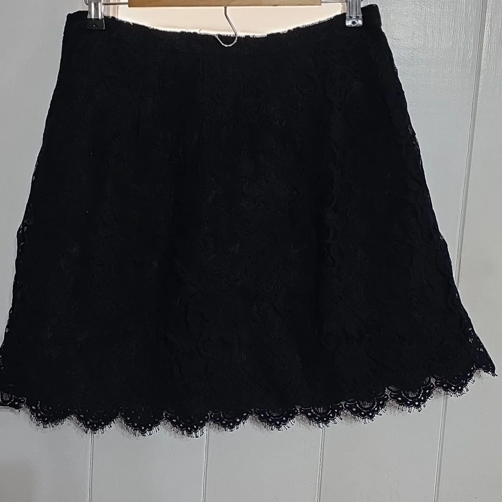 J. Crew Women's Black‎ Skirt Lacy Scallop Hem Side Zip Lined Goth Romantic Sz 10
